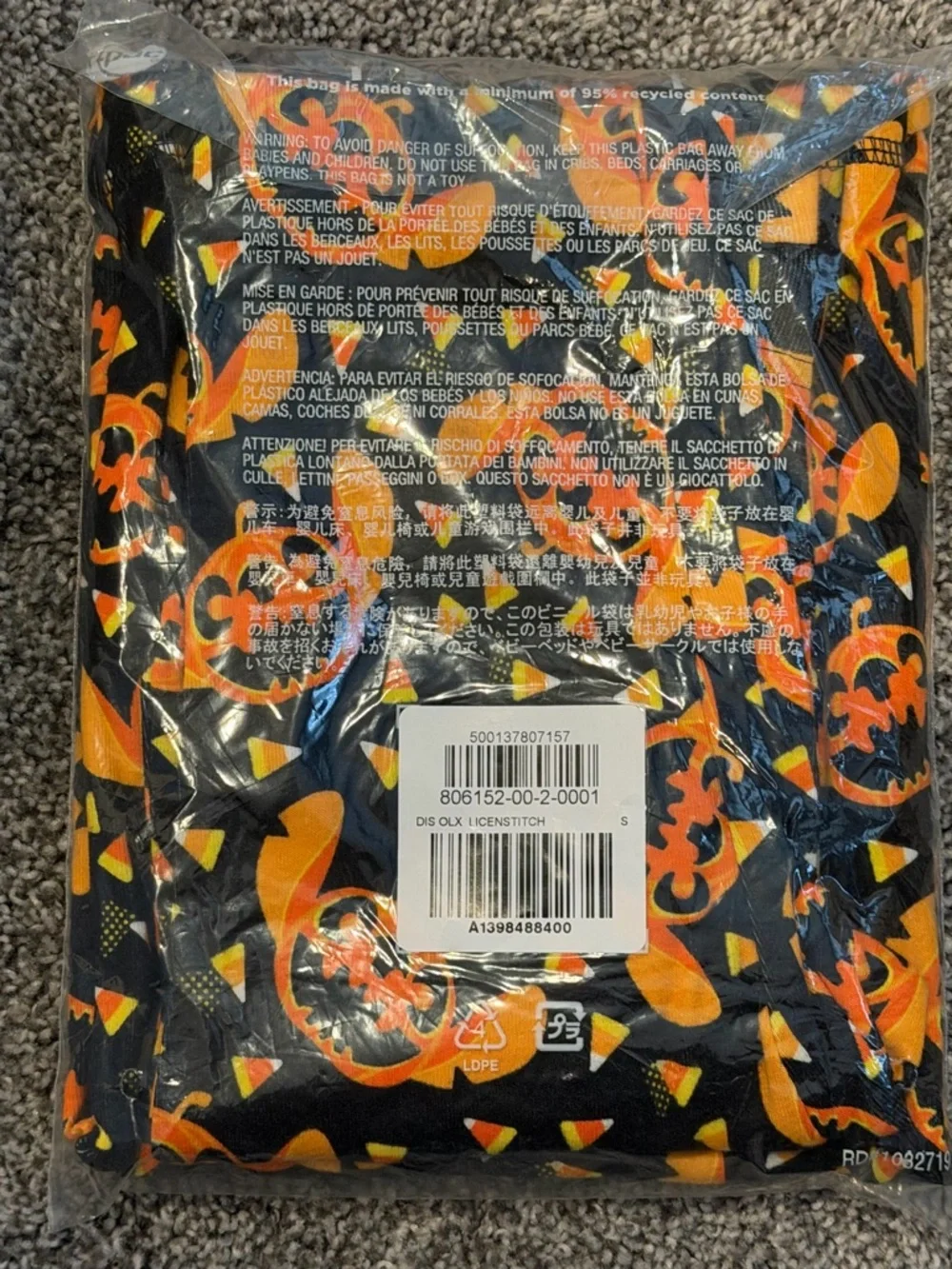 NWT Old Navy Disney Mickey Halloween Pajamas Size Small (6)